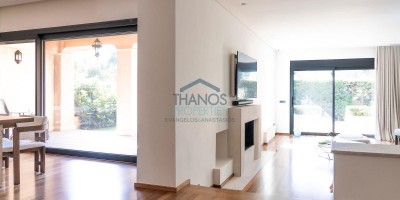 ΚΟΡΥΦΑΙΑΣ ΠΟΙΟΤΗΤΑΣ ΜΟΝΟΚΑΤΟΙΚΙΑ 465τ.μ. ΠΛΗΡΩΣ ΑΝΑΚΑΤΑΣΚΕΥΑΣΜΕΝΗ ΤΟ 2023 ΤΟΠΟΘΕΤΕΙΤΑΙ ΣΕ ΕΝΑ ΕΚΠΛΗΚΤΙΚΟ ΟΙΚΟΠΕΔΟ 540τ.μ. ΠΛΗΣΙΟΝ ΤΗΣ ΟΔΟΥ ΠΑΡΝΗΘΟΣ ΣΤΗΝ ΕΚΑΛΗ
